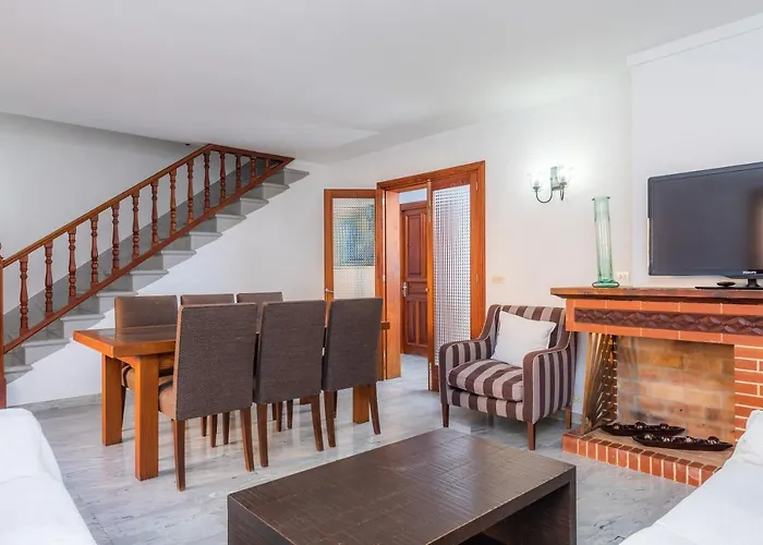 Casa Coronel Aloy
